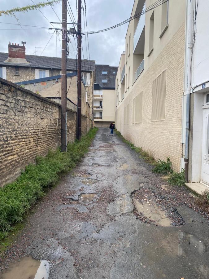 Canal Varignon Caen Exterior foto